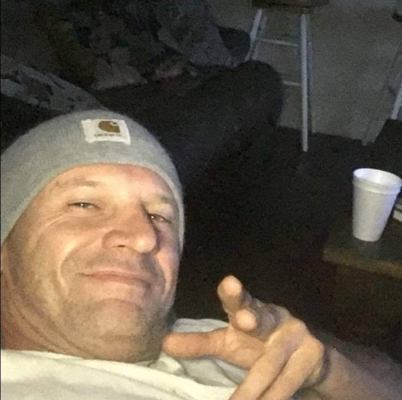 Meet your Posher, Jay - Picture 2 of 2